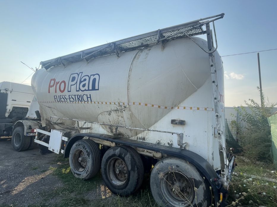 Cimentruc 3 axe perne aer inmatriculat