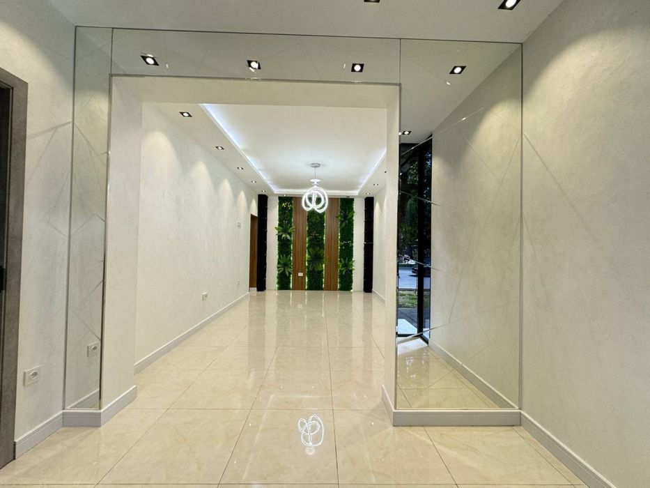 Срочно продается офис Яшнабадский район Лисунова ориентир КОРЗИНКА