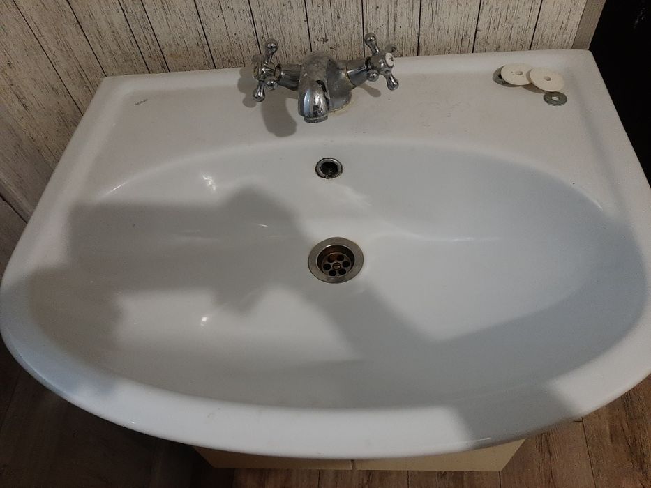 Продаю раковину б/у