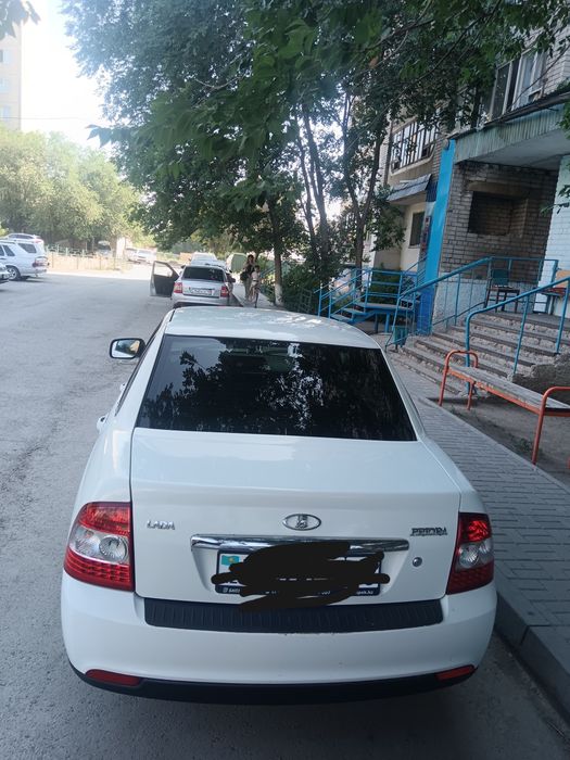 Продам срочна ПРИОРА 2 БЕЗ КОНДЕРА