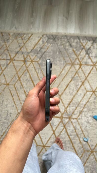 Айфон 15про 256/8