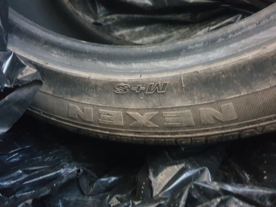 Шины летние 225/45/18