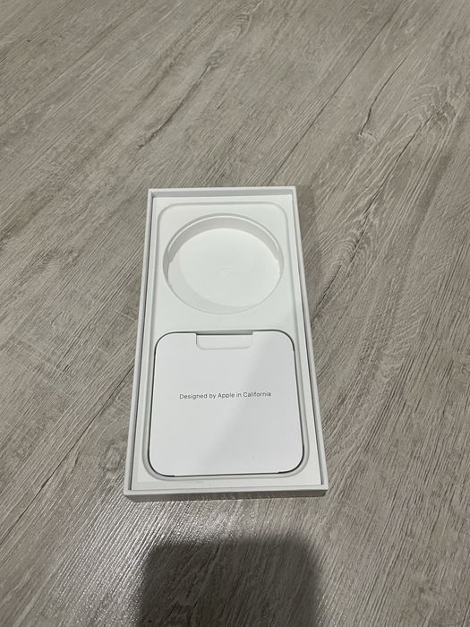 Продам айфон 15 про макс