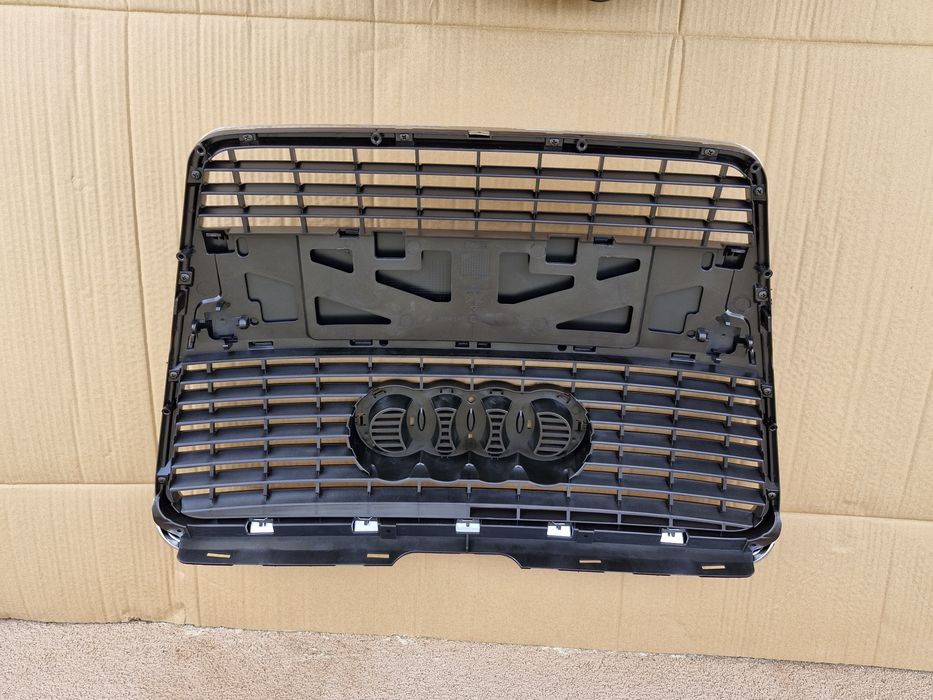 Grila centrala Audi A6 C6 NOUA AM 2005-2011