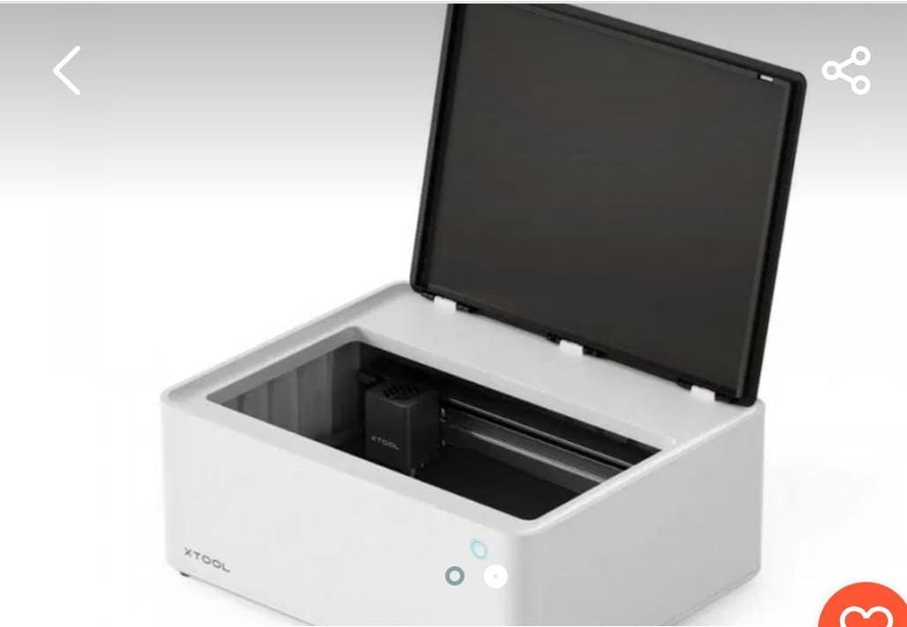 Гибридный резак с лазером и ножом Xtool M1