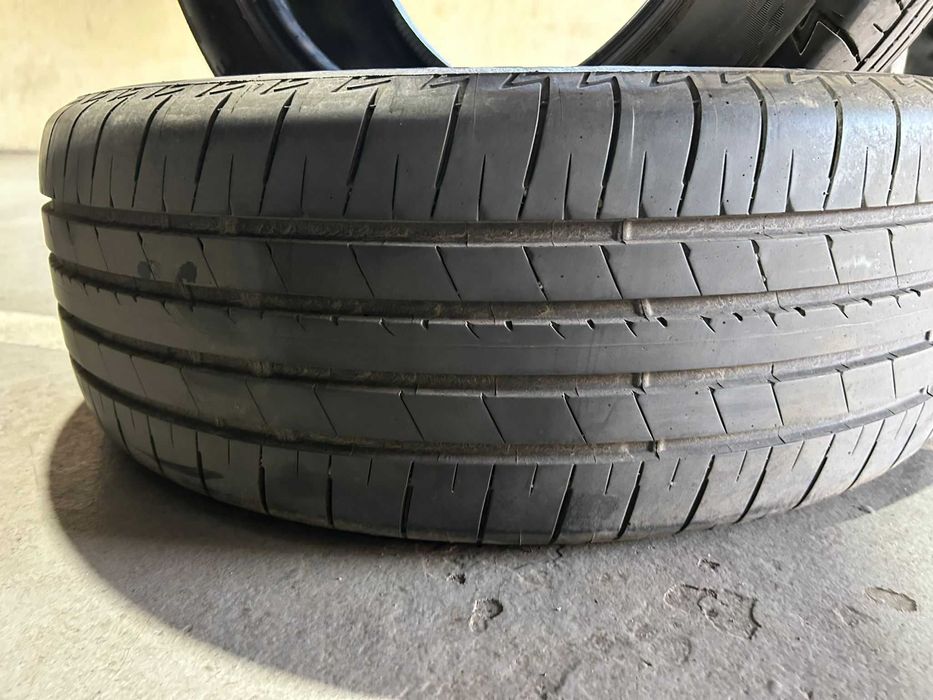 Bridgestone Turanza Vara 215 / 55 / R18 95H 2024