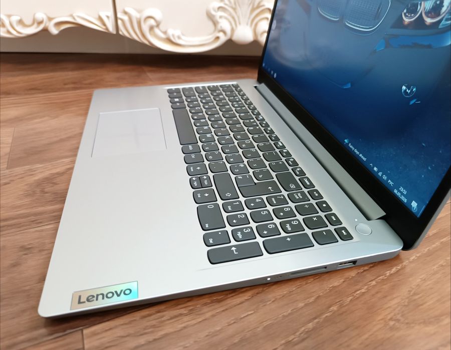 Notebook Леново SSD M.2 / ОЗУ 8ГБ 2024 года выпуска.