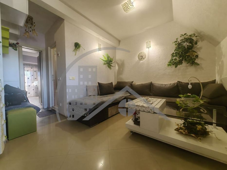 Продава се Двустаен апартамент в Варна, Аспарухово - 60 кв.м за 2284 €/кв.м - Снимка #1