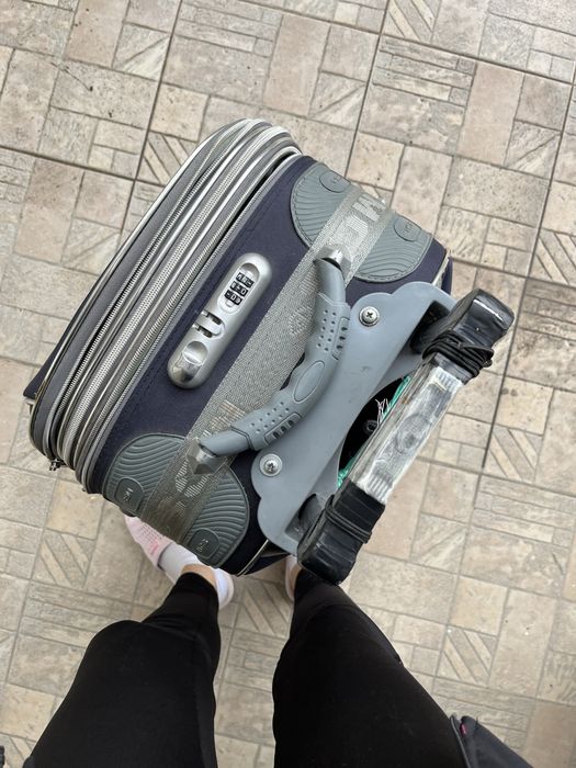 малък куфар за багаж