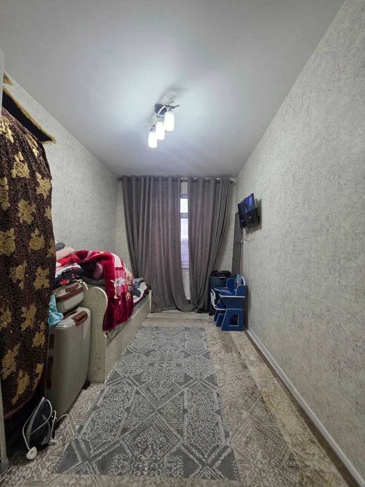 Продаётся 3х комн квартира на 2 этаже Ор-р Крытый рынок