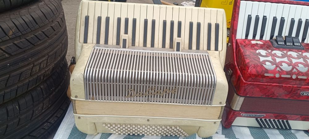 O piesă de colecție Acordeon DALLAPE