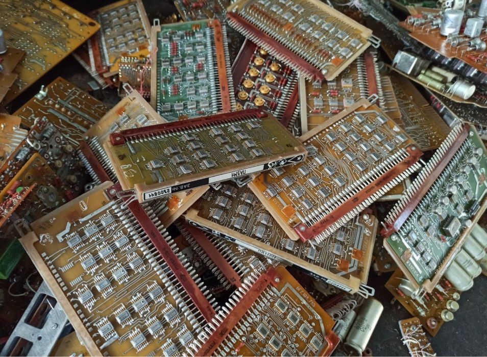 Радиодетали ссср акюбинск