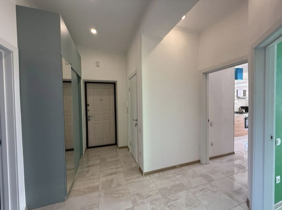 Квартира трехкомнатная Кушбеги