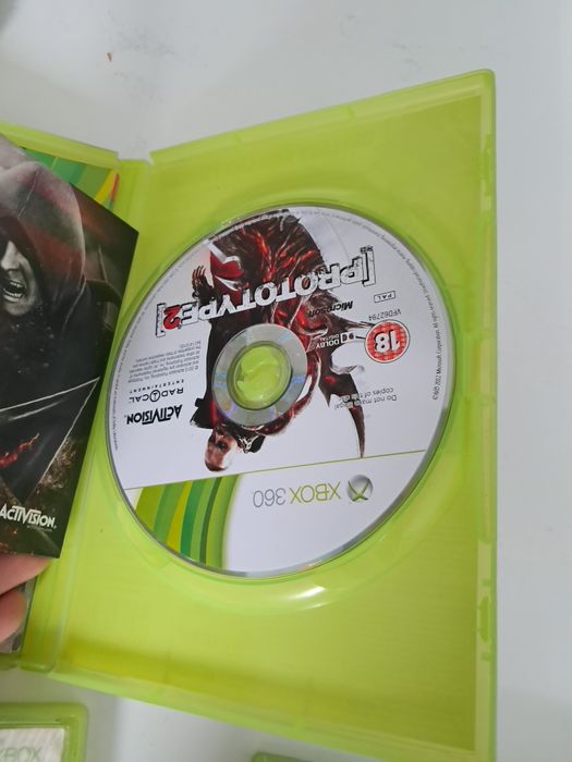 Vand jocuri de X-Box 360 nefolosite