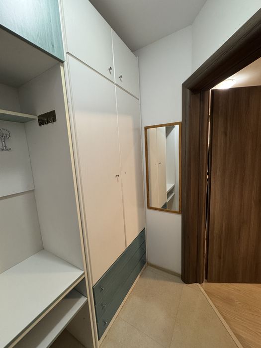 Apartament 2 camere in vila - curte, parcare incluse,direct proprietar