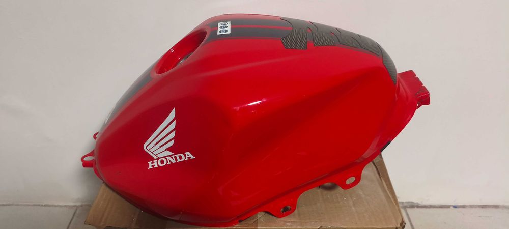 Резервоар Honda CBF 500
