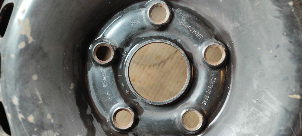 Продам 2 диска железные R15