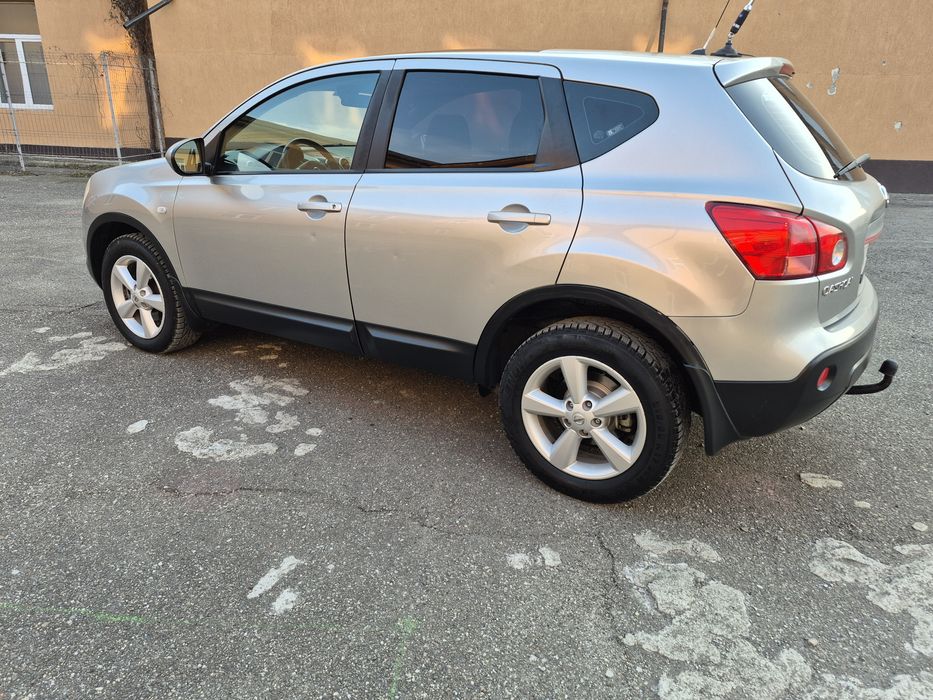 Nissan Qashqai 2009 panoramic clima