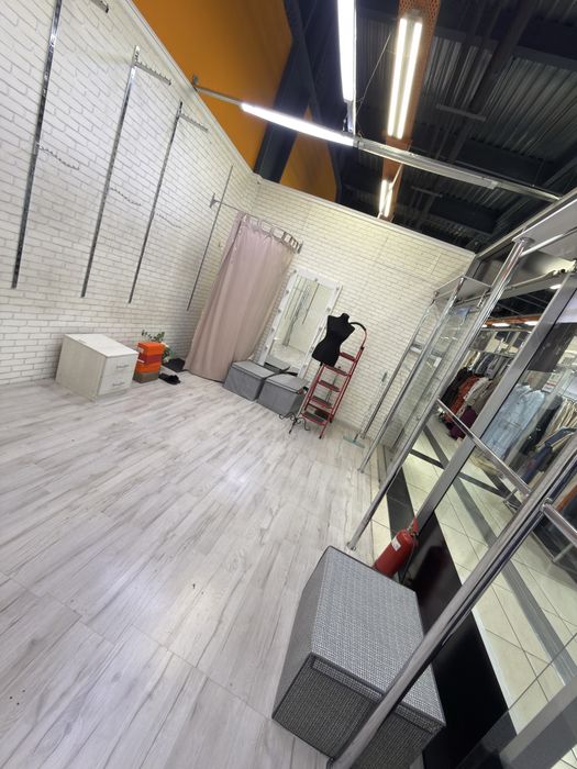 Продам бутик тц Адем-1