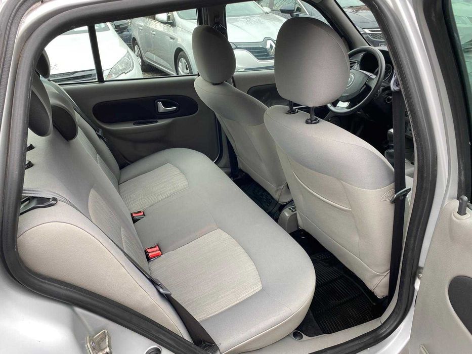 Renault Clio 1.6 Benzina + GPL