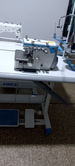 JACK tikuv mashinalari