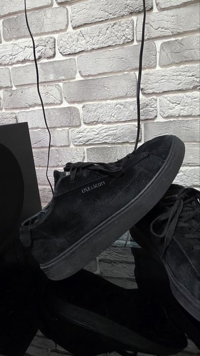 Оригинальные кроссы Lyle Scott