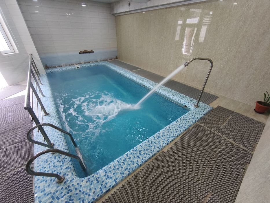 Dachaoq tosh,   Дача октош, ( иссик , теплая)