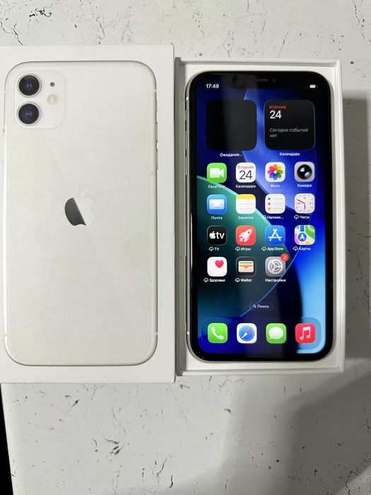 Айфон 11 в хорошом состояни