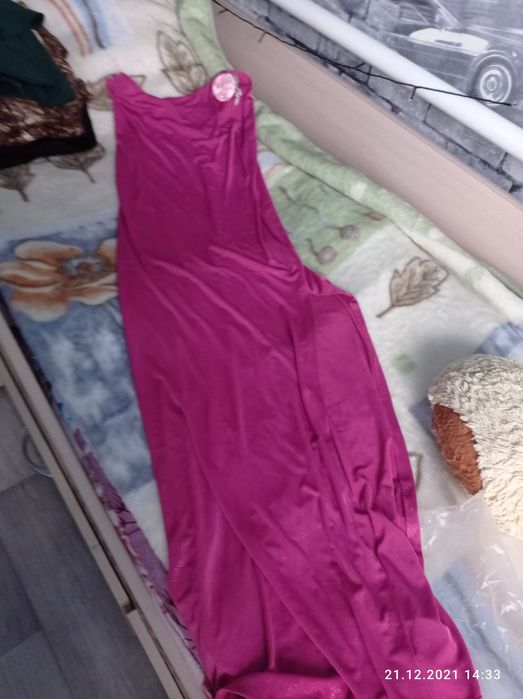 Продам молодежные вещи