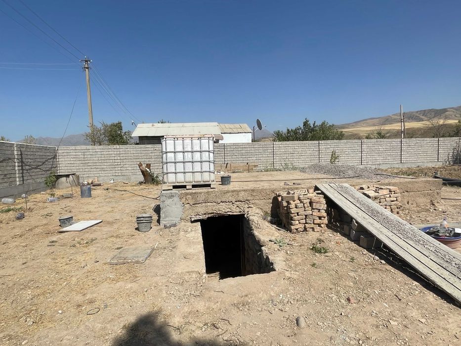 продается дача  в паркентском районе    кизилсой с кадастром