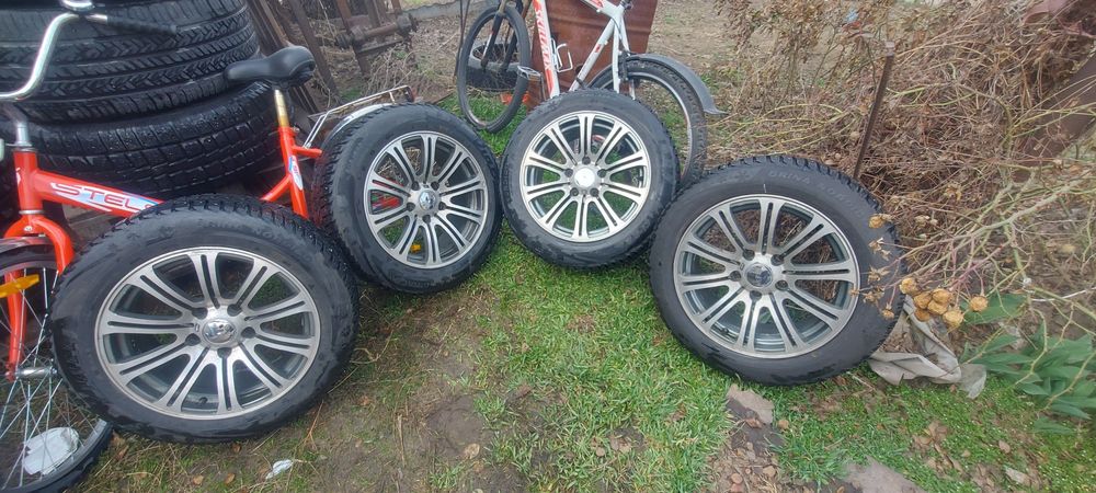 Диски на bmw  r16 с резиной 5×120  et 20  7.5jqq