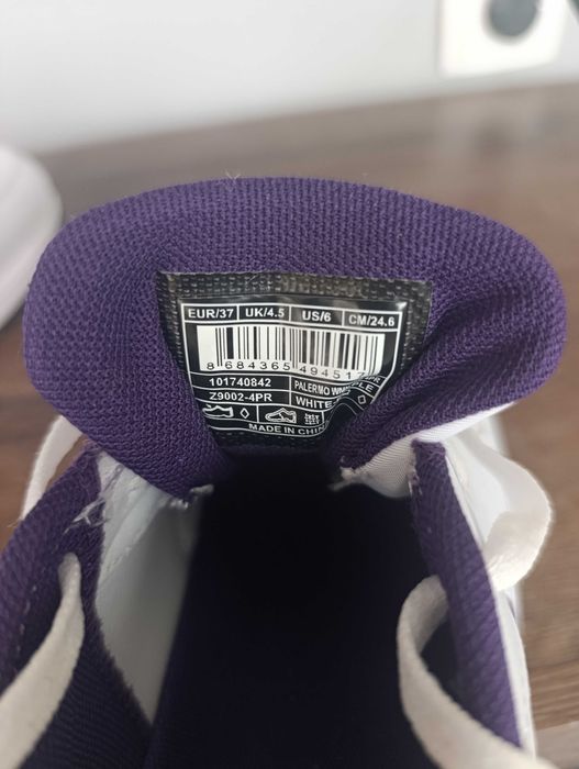 Продавам дамски бели маратонки U.S.Polo Assn.