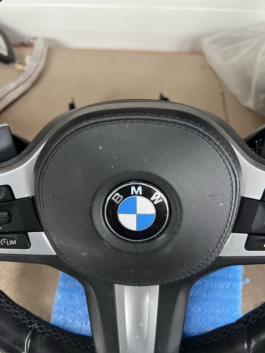 M спортен волан BMW G серия