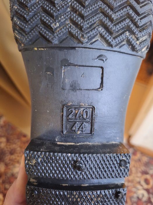 Сапоги болотники