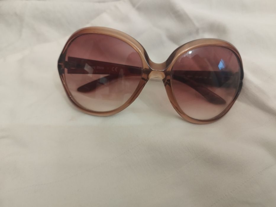 Слънчеви очила prada miu miu