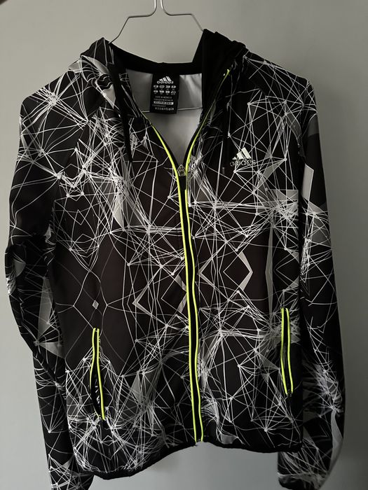 adidas спортен суичър
