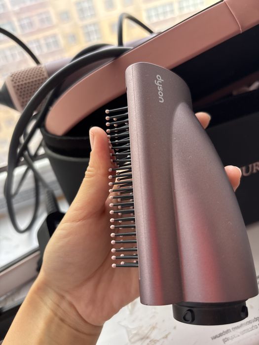 Срочно продам! Dyson последняя версия!