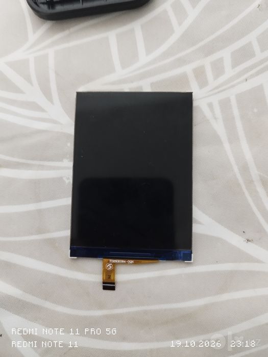 Продам Nokia N2720 Flip на запчасти
