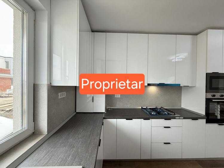 Proprietar inchiriez 3 vile cu 4 camere in Tunari  - Mark Twain si Scoala Americana in proximitate