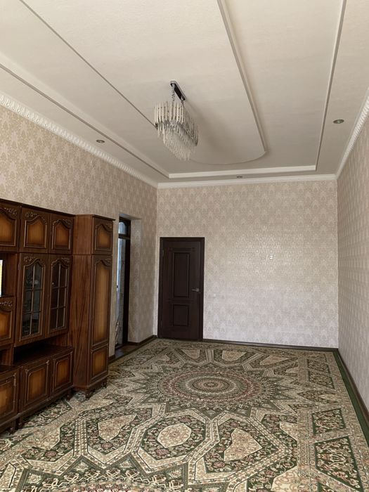 Guliston 3 xovli sotiladi