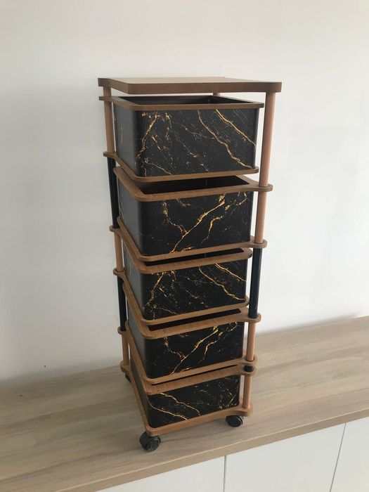 Функционални стилажи за кухнята от дърво- 49€