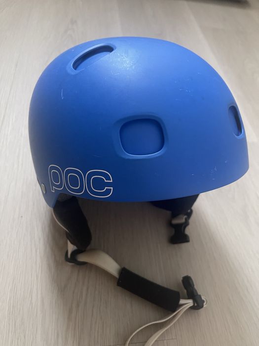 Casca POC schi purtata dar in stare buna.