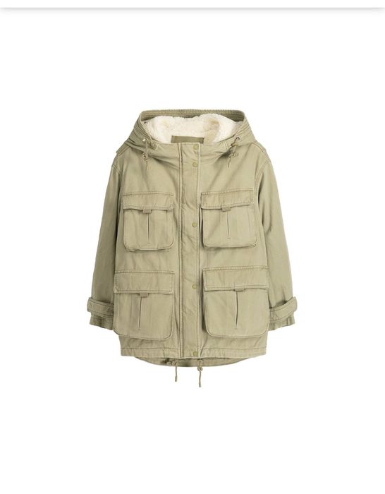 Парка Bershka/Бершка