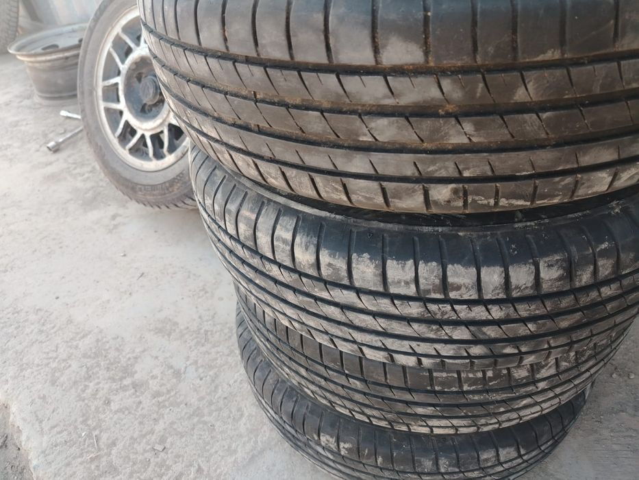 Продам шины диаметр на 14