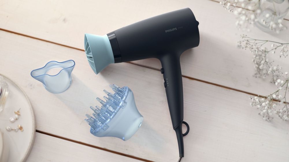 Сешоар Philips Series 3000 (2100W)  почти нов, много не е ползван!