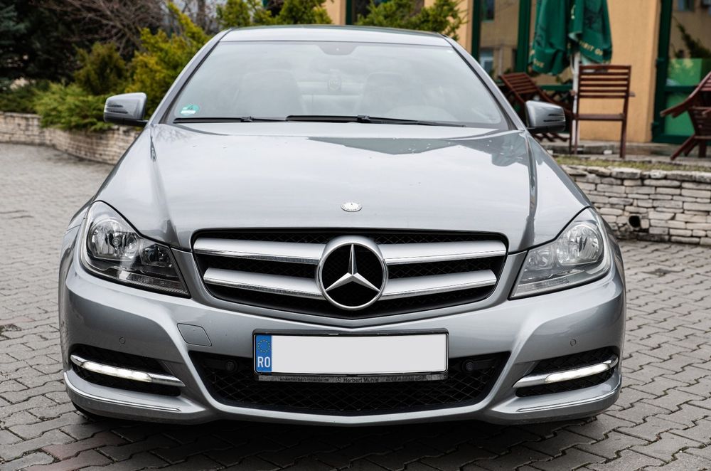 Mercedes c220 coupe