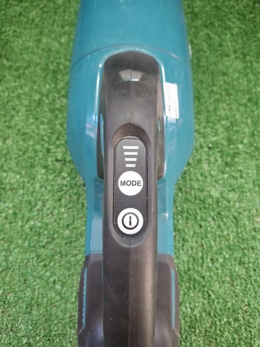 Безчеткова нова прахосмукачка на Makita DCL284F
