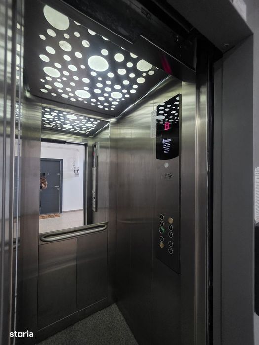Apartament in bloc nou,mobilat, parcare proprie.