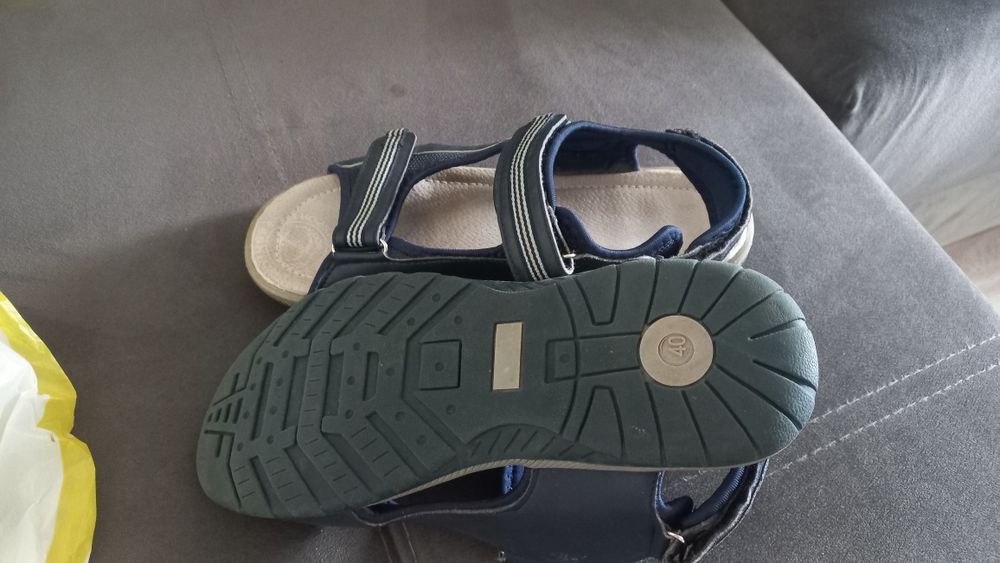 Продам сандали мужские