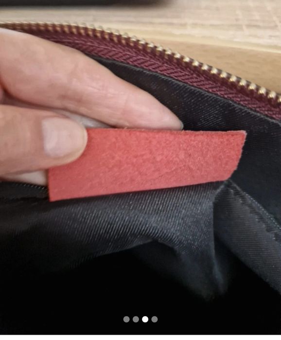 Poșetă din piele naturală burgundy